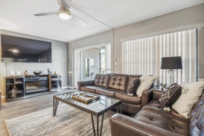 1 1 2 Bedroom Lake Tarpon Newly Renovated condo